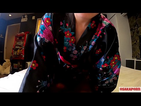 ❤️ Keçika ciwan a cosplay ji seksê hez dike ku bi orgazmê bi şûjinek di hespêk û blowjob de. Keçika Asyayî ya bi pisîka porî û bi cil û bergên kevneşopî yên Japonî di vîdyoya amator de ku masturbasyona bi pêlîstokên qijikê nîşan dide. Sakura 3 OSAKAPORN. ❤ Vîdyoyê porno li ku.kassa-standupbar.ru ☑